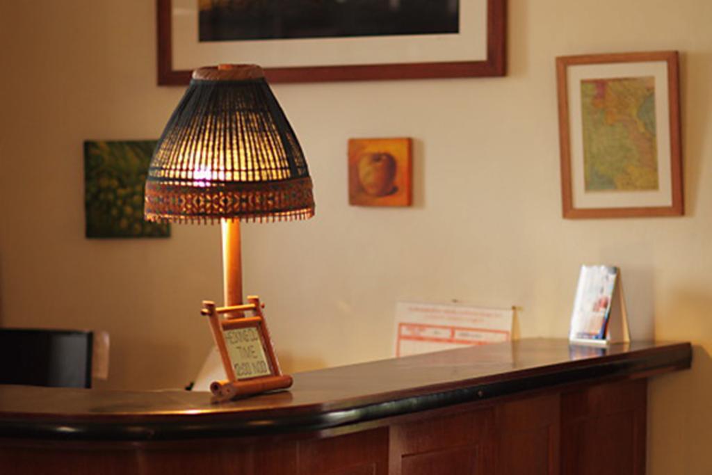 Lani'S House By The Ponds Hotel Виентиане Екстериор снимка