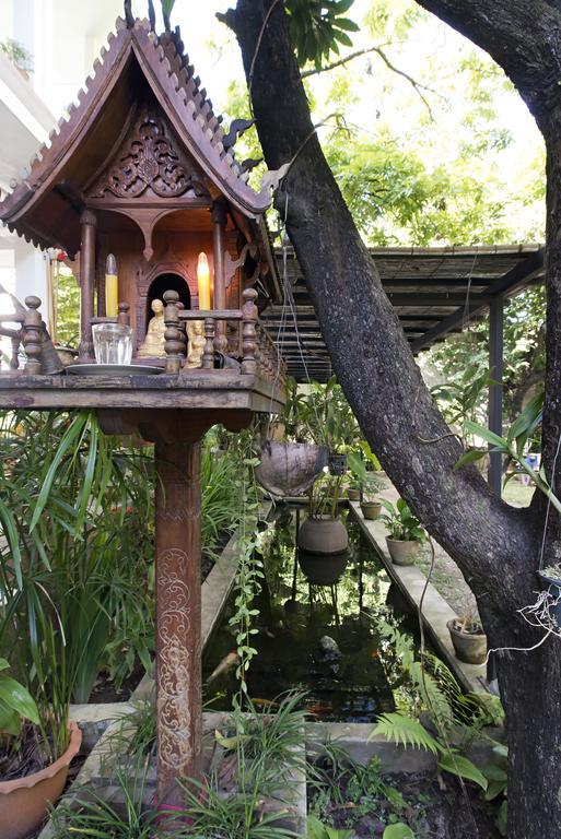 Lani'S House By The Ponds Hotel Виентиане Екстериор снимка