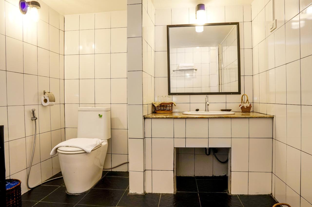 Lani'S House By The Ponds Hotel Виентиане Екстериор снимка