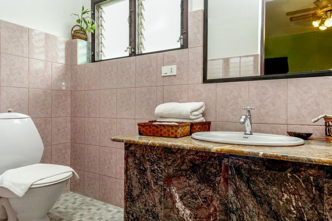 Lani'S House By The Ponds Hotel Виентиане Екстериор снимка